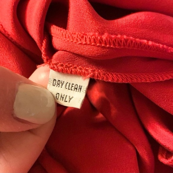 Vintage Tom & Linda Platt For Saks 5th Avenue Tootsies Red Wrap Dress Size Small - Picture 9 of 13